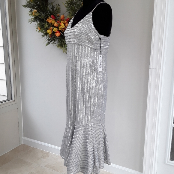 SAYLOR Peggie Silver Sequins Midi Dress Size L - Picture 3 of 7